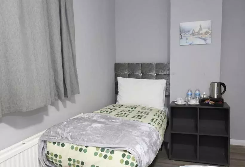 ホテル Elstree Inn