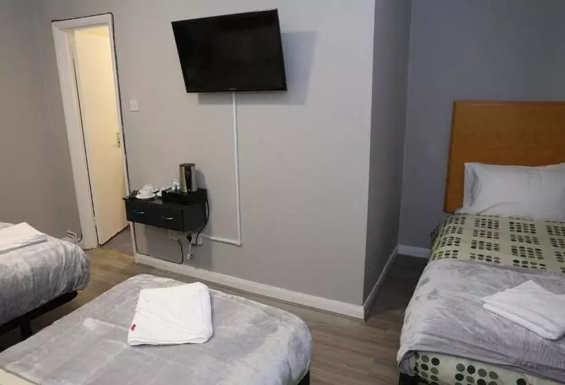 ホテル Elstree Inn