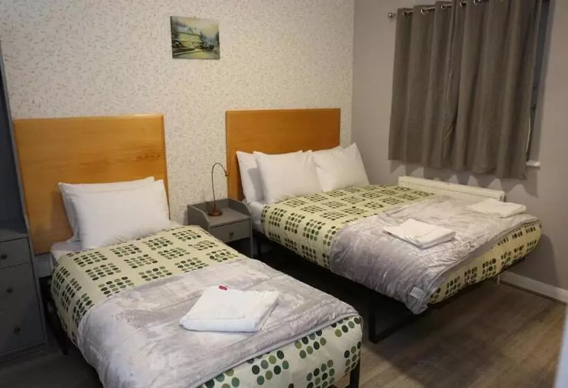 ホテル Elstree Inn