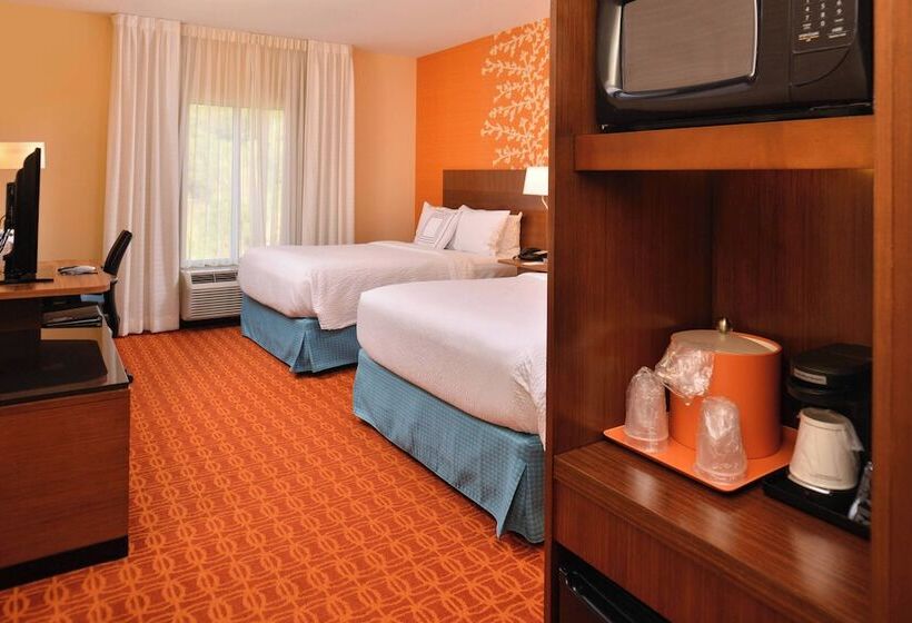 בית מלון כפרי Fairfield Inn And Suites By Marriott Calhoun