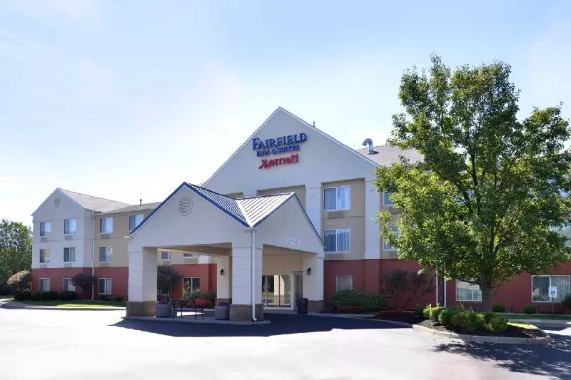 هتل Fairfield Inn & Suites Louisville North