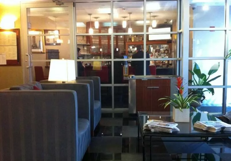 호텔 Four Points By Sheraton Manhattan Soho Village