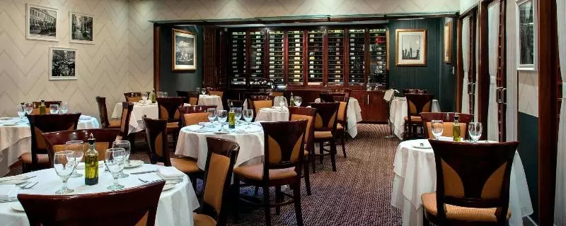 호텔 Four Points By Sheraton Manhattan Soho Village