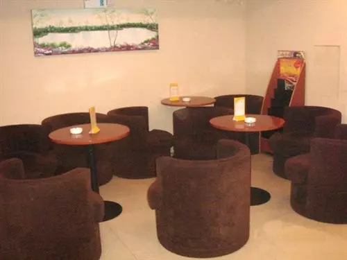 호텔 Greentree Inn Jiangpu