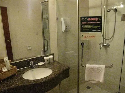 호텔 Greentree Inn Jiangpu