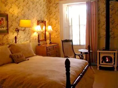 Halcyon Farm Bed & Breakfast