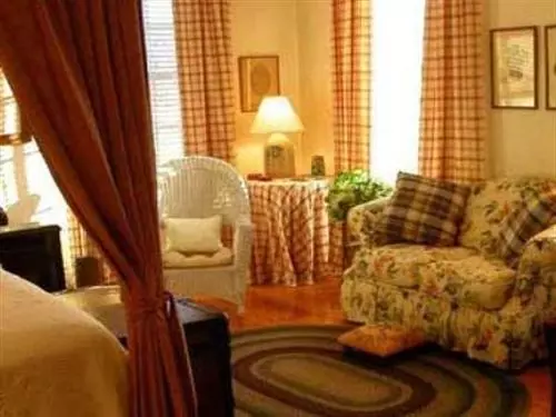 Halcyon Farm Bed & Breakfast