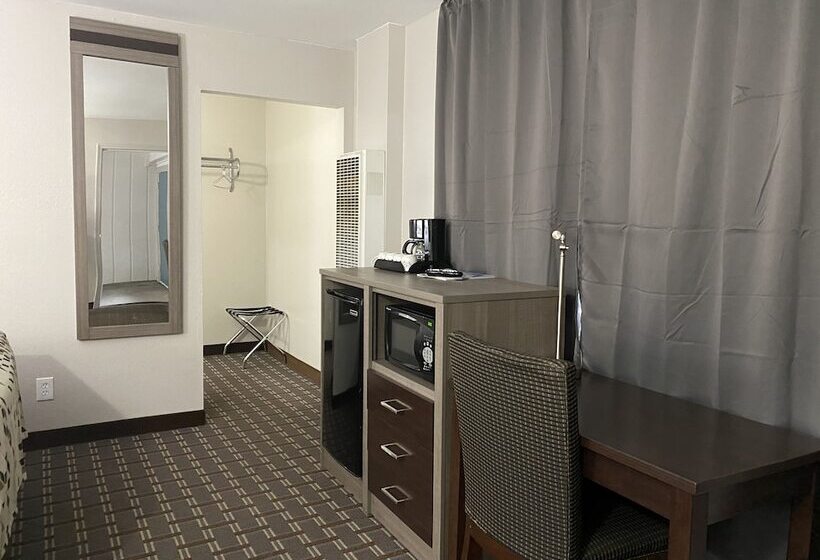 فندق High Country Lodge