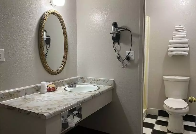 酒店 High Country Lodge