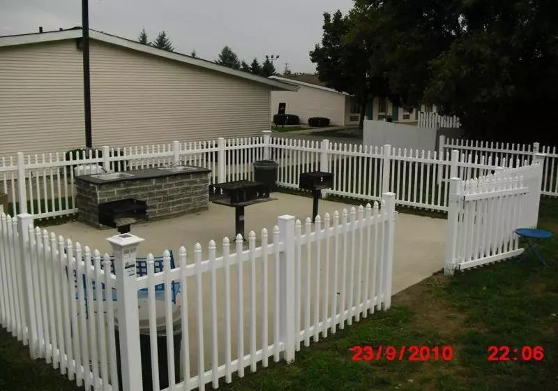 ホテル Home Town Inn