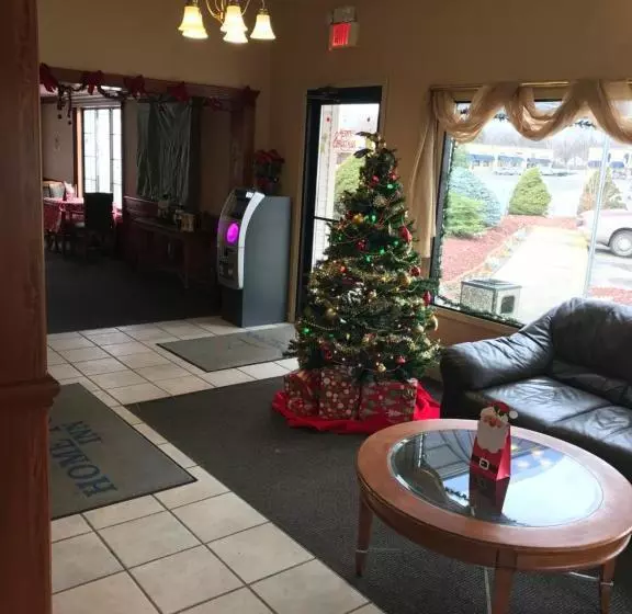 ホテル Home Town Inn