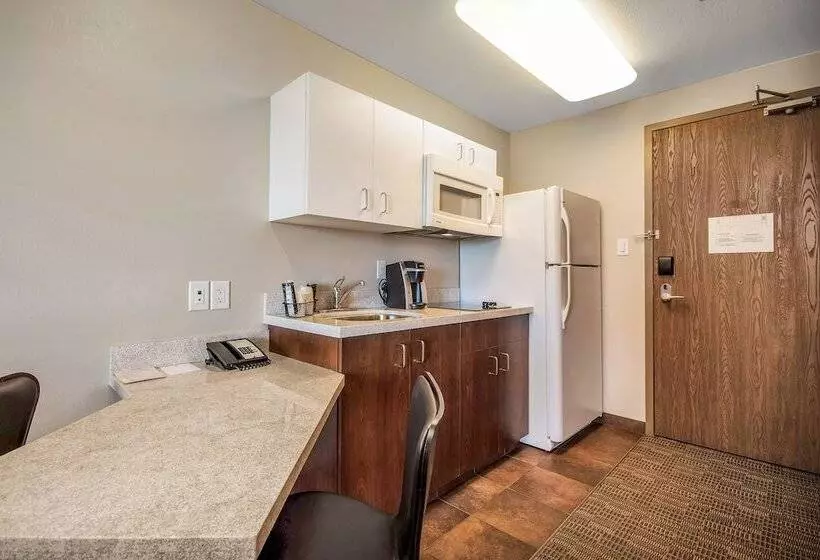 Отель Homesuites By D3h