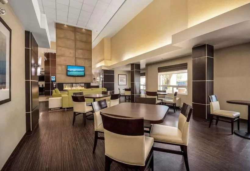 Отель Homesuites By D3h