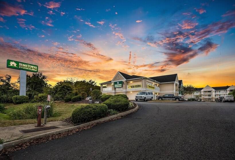 酒店 Hometowne By Red Roof Studios Cincinnati Sharonville