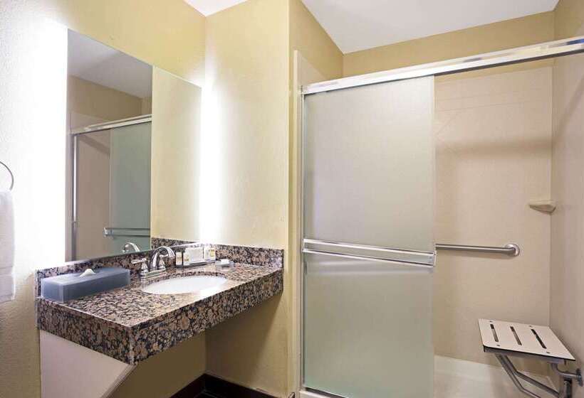 酒店 La Quinta By Wyndham Lexington South / Hamburg