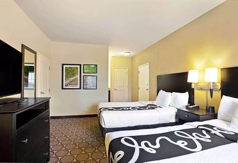 هتل La Quinta By Wyndham Lexington South / Hamburg