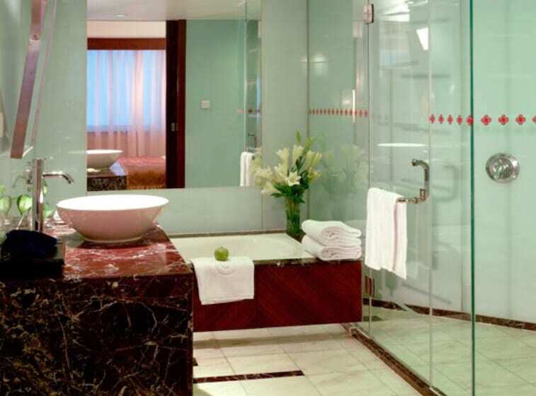 Hotel Luxemon Xinjiang Hongfu