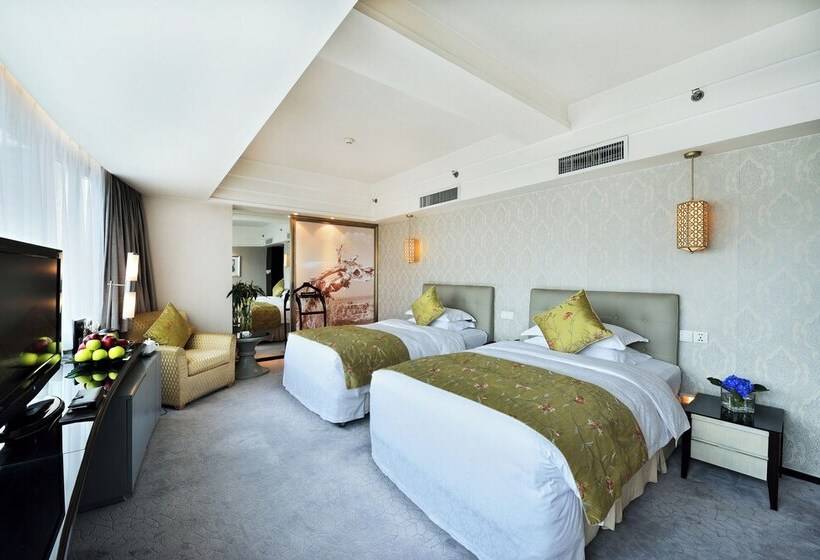 Hotel Luxemon Xinjiang Hongfu