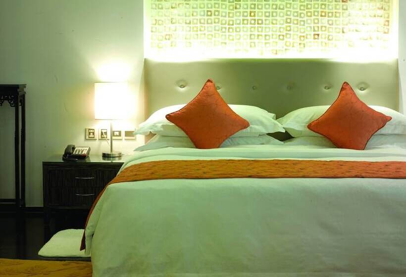 Hotel Luxemon Xinjiang Hongfu