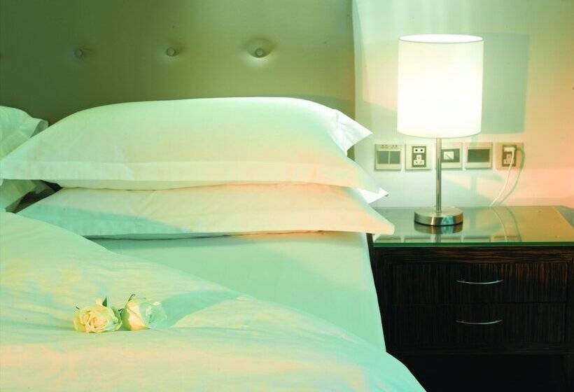 Hotel Luxemon Xinjiang Hongfu