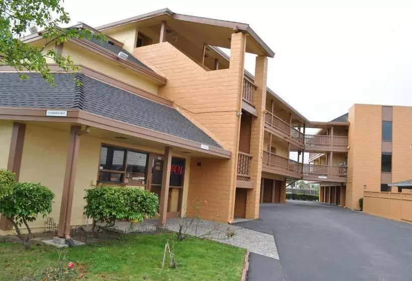 ホテル Ocean Gate Inn