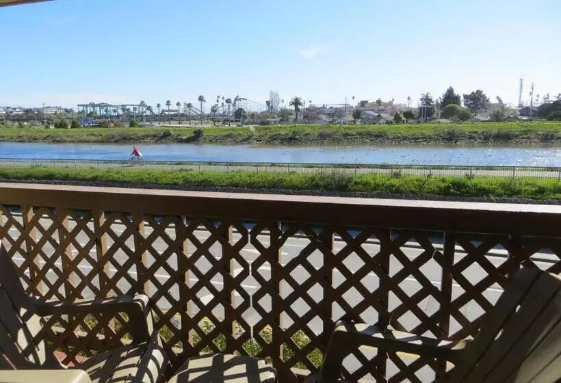 ホテル Ocean Gate Inn