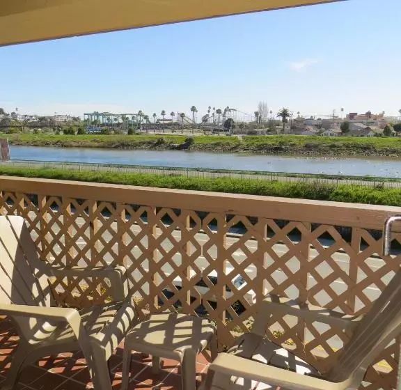 ホテル Ocean Gate Inn