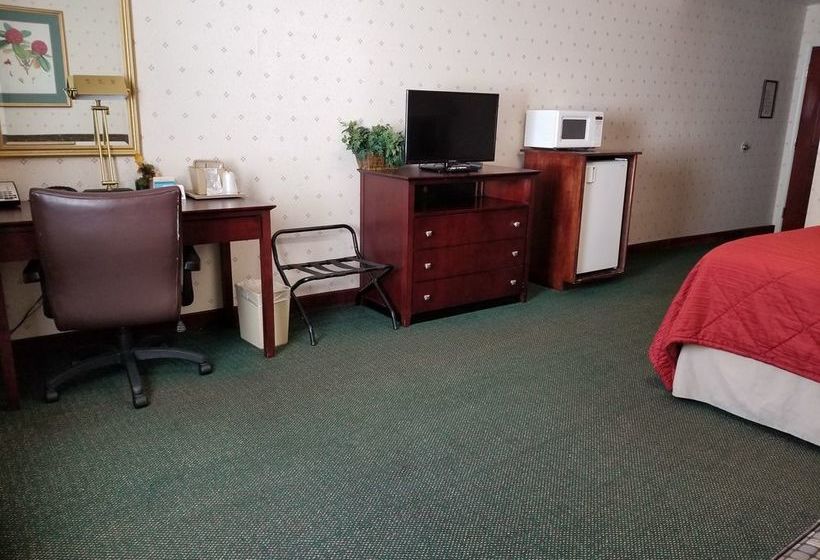 Отель Plantation Inn & Suites Jackson