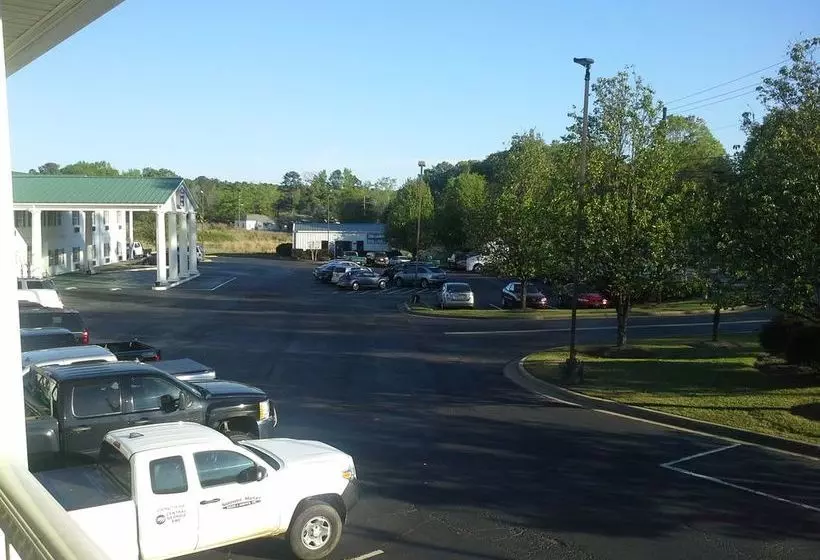 호텔 Plantation Inn & Suites Jackson