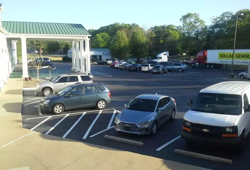 호텔 Plantation Inn & Suites Jackson