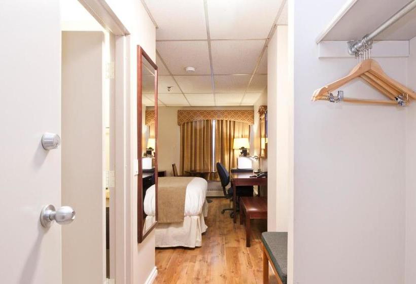 בית מלון כפרי Provost Motor Inn