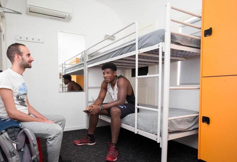 호텔 Railway Square Yha