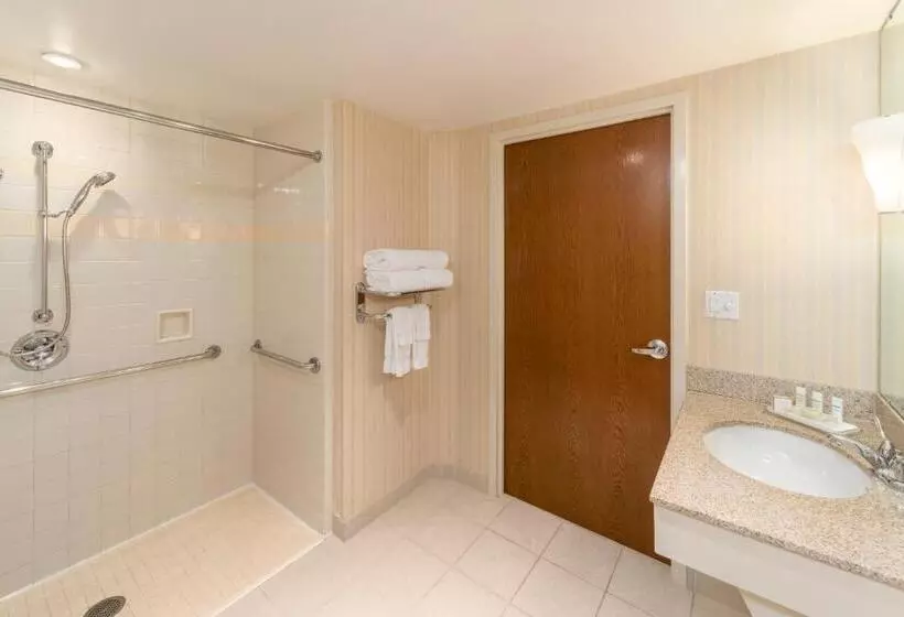 ホテル The Inn At Virginia Tech  On Campus