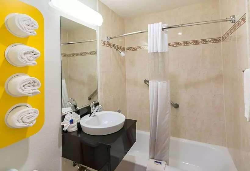 Motel 6el Paso, Tx Airport Fort Bliss