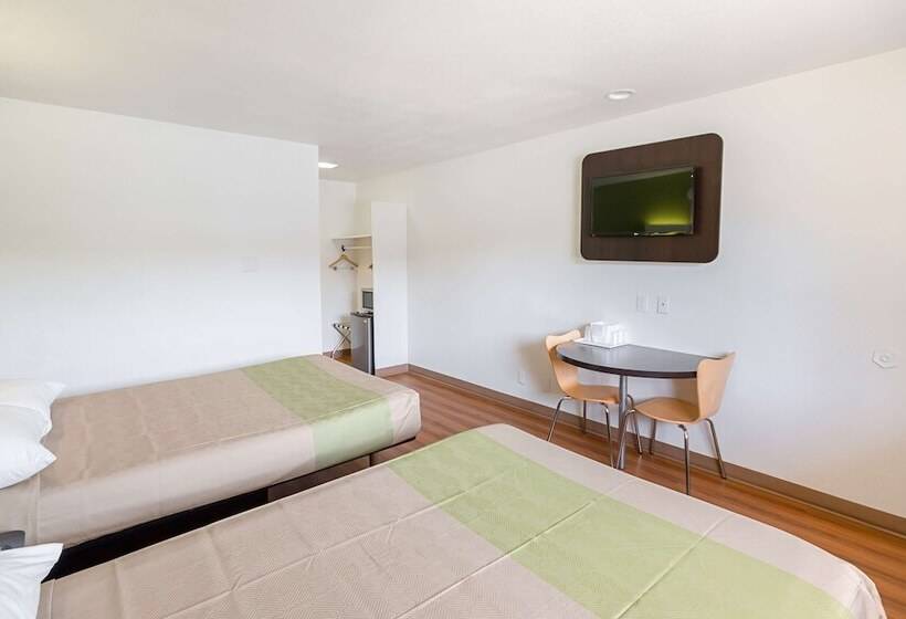 Motel 6el Paso, Tx  Airport  Fort Bliss