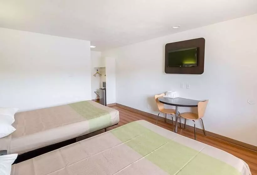 Motel 6el Paso, Tx Airport Fort Bliss