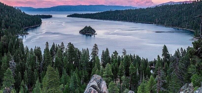 מוטל The Trailhead