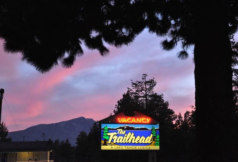 מוטל The Trailhead