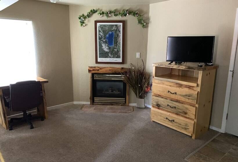 מוטל The Trailhead