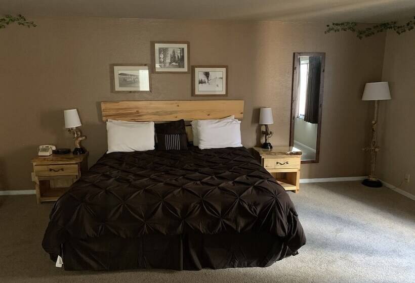 מוטל The Trailhead