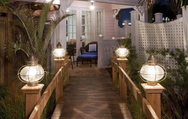 Port D'hiver Bed And Breakfast