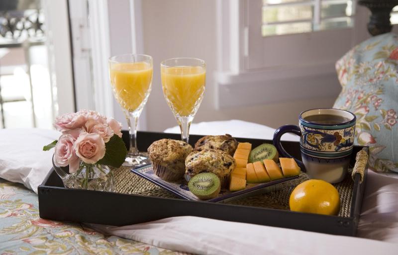 Port D'hiver Bed And Breakfast