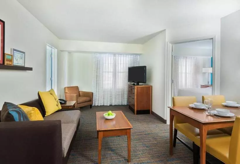 Residence Inn By Marriott St. Louis Downtown