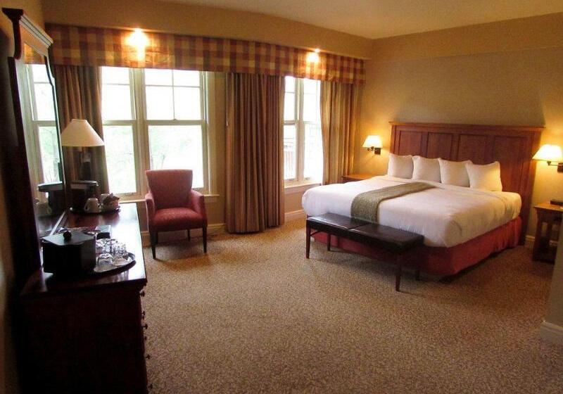 Resort Calabogie Peaks Hotel, Ascend Hotel Collection