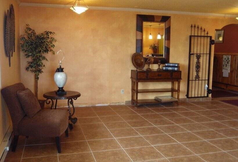 Roseau Motel And Diner