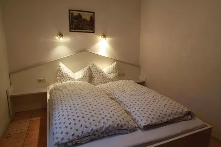 Retkeilymaja Gästehaus Pfefferle Hotel Garni Und Ferienwohnungen