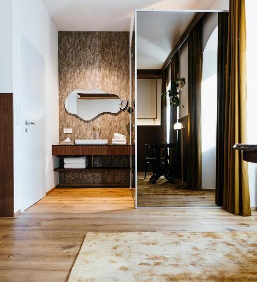 هاستل Lieperts Cafè Dinners