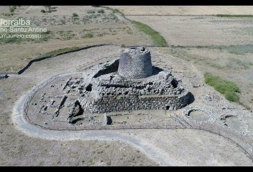 ホテル Agriturismo Cugumia