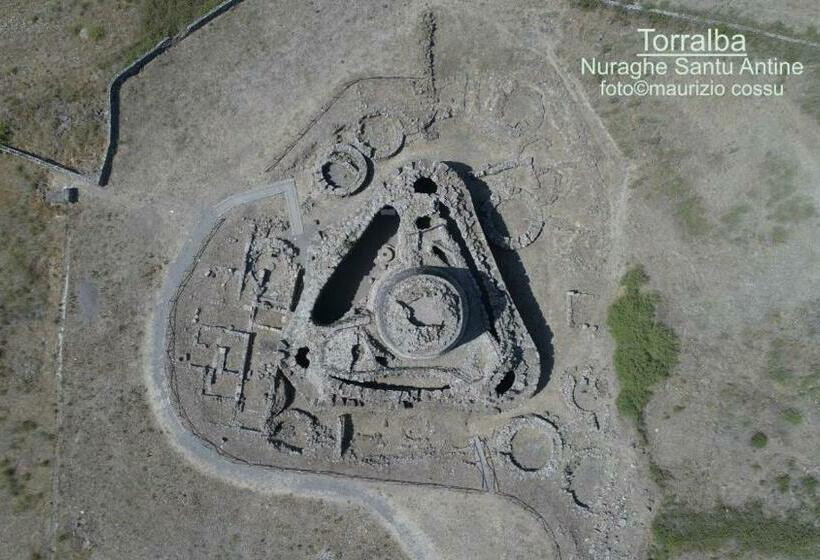 ホテル Agriturismo Cugumia