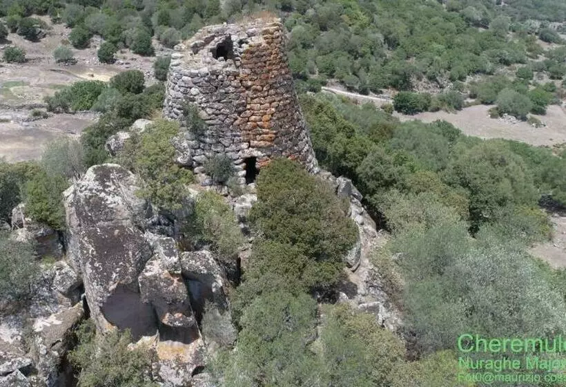 ホテル Agriturismo Cugumia